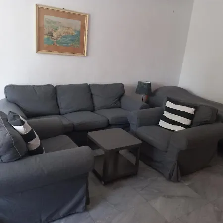Beautiful Location Apartment *