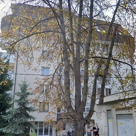 Apartment Beautiful Location *